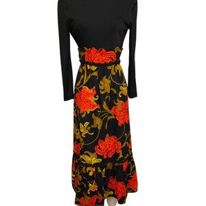 Vintage Montaldos Floral Long Sleeve Dress With Ruffled Hem Back Zipper Black/Re